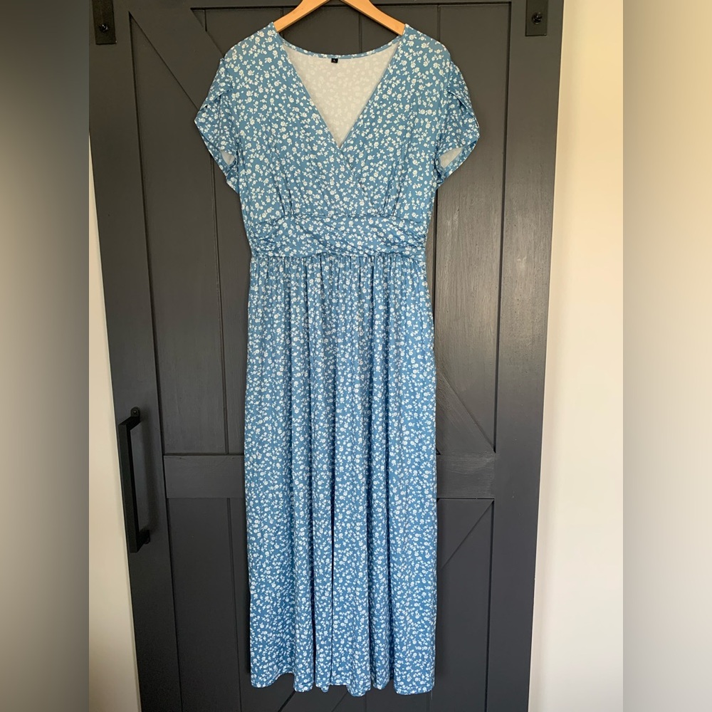 Blue Floral Women's Maxi Dress
